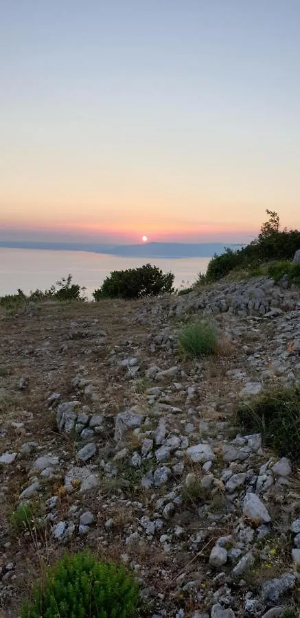 Apartmani Milenko Lubenice 0*,  Croatia